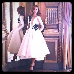 Formal white midi gown! Sz 4